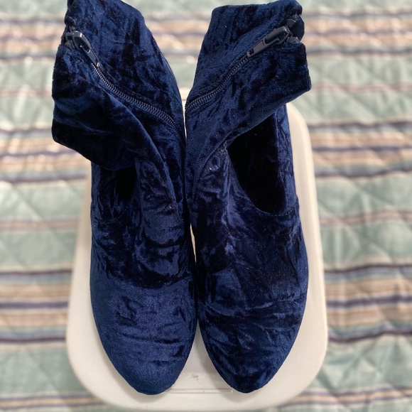 Women’s suede ankle boots - Picture 7 of 7